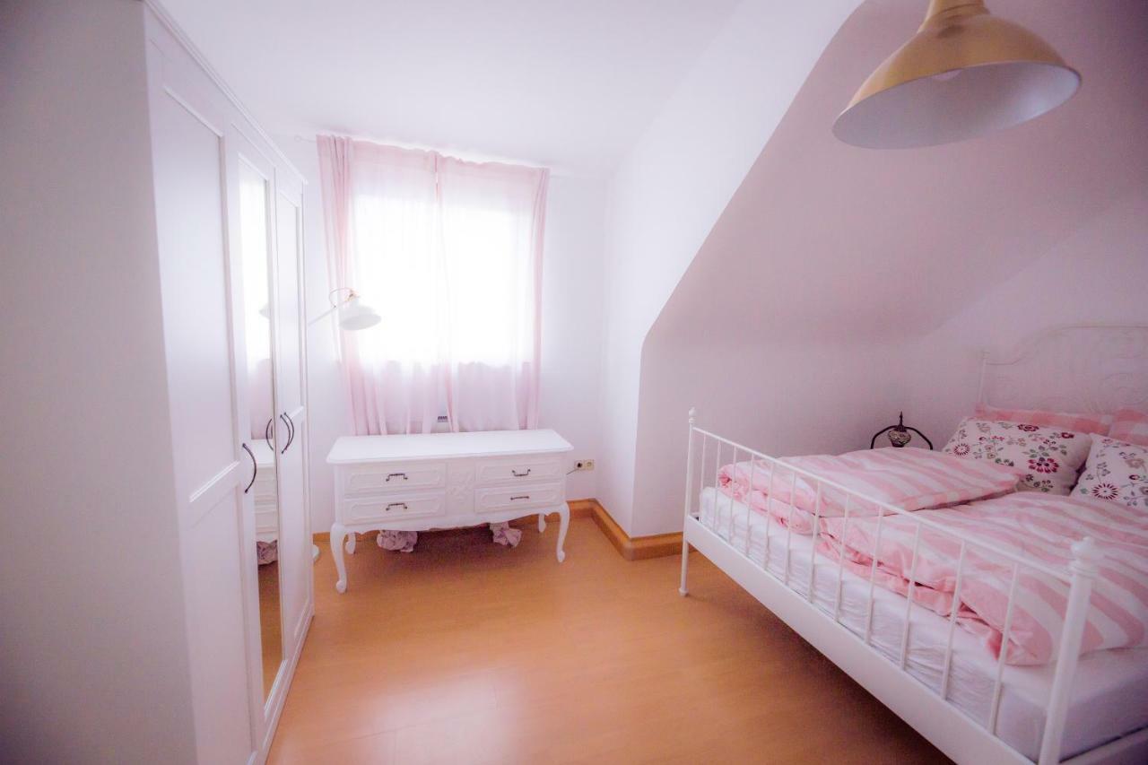 Apartamento Spieglein Spieglein Bad Wildbad Exterior foto